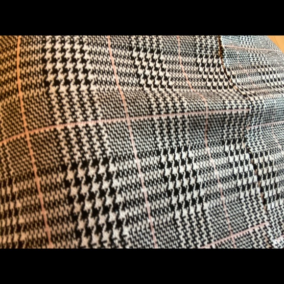 H&M Plaid Tight Skirt - Picture 4 of 4